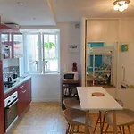 Entier Meuble A Proche Futuroscope Et Poitiers Technopole Apartmán *