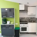 Entier Meuble A Proche Futuroscope Et Poitiers Technopole Apartmán *