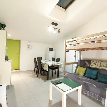 Entier Meuble A Proche Futuroscope Et Poitiers Technopole