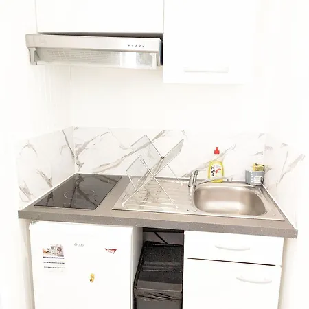 Entier Meuble A Proche Futuroscope Et Poitiers Technopole 公寓