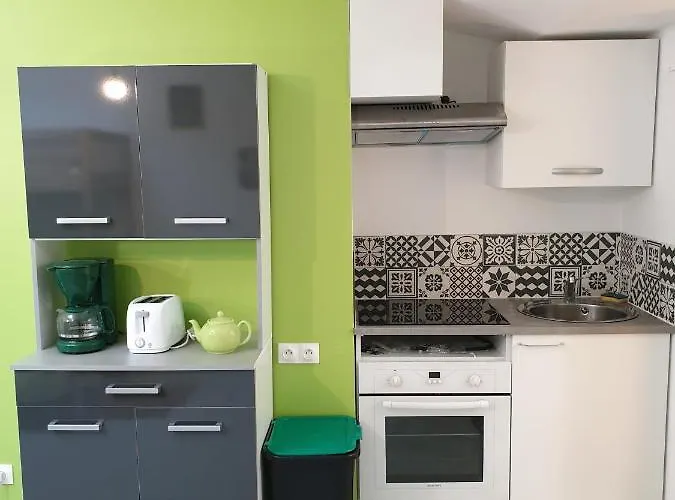 Entier Meublé à Proche Futuroscope Et Poitiers Technopole Apartamento *