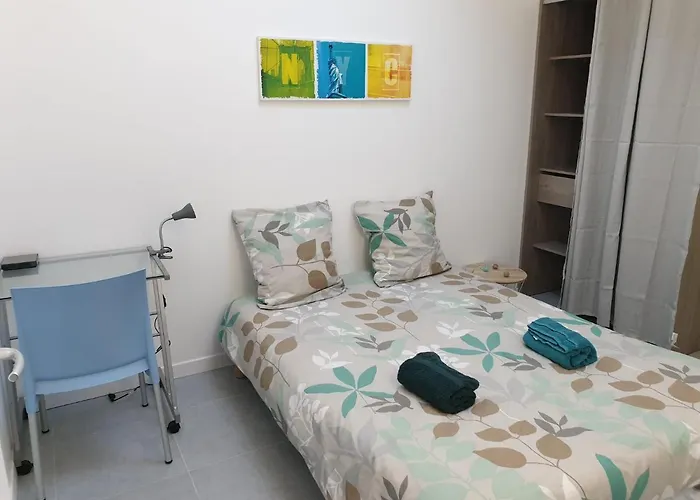 Entier Meublé à Proche Futuroscope Et Poitiers Technopole Beaumont (Vienne)