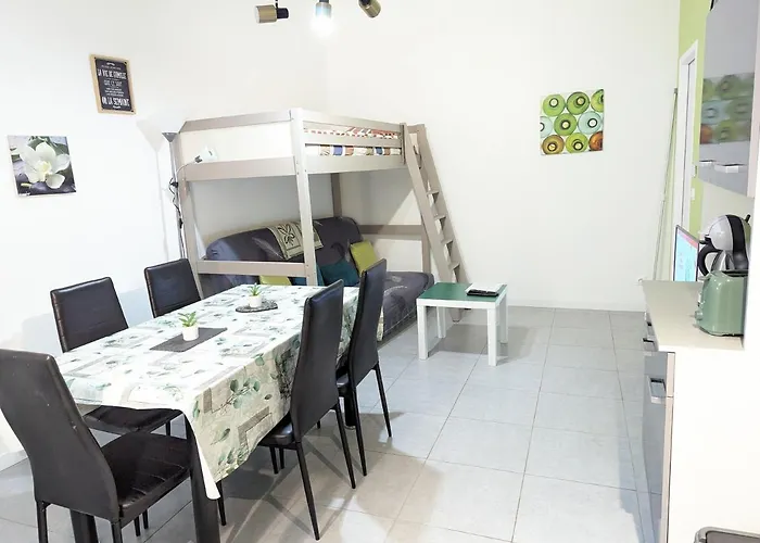 Entier Meublé à Proche Futuroscope Et Poitiers Technopole * Beaumont (Vienne)