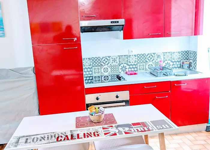 Entier Meublé à Proche Futuroscope Et Poitiers Technopole Beaumont (Vienne)